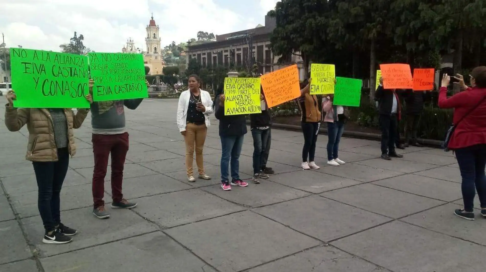 COMERCIANTES (1)